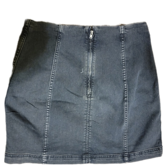 Free People Modern Femme Denim Mini Skirt Sz 12 - Picture 3 of 7